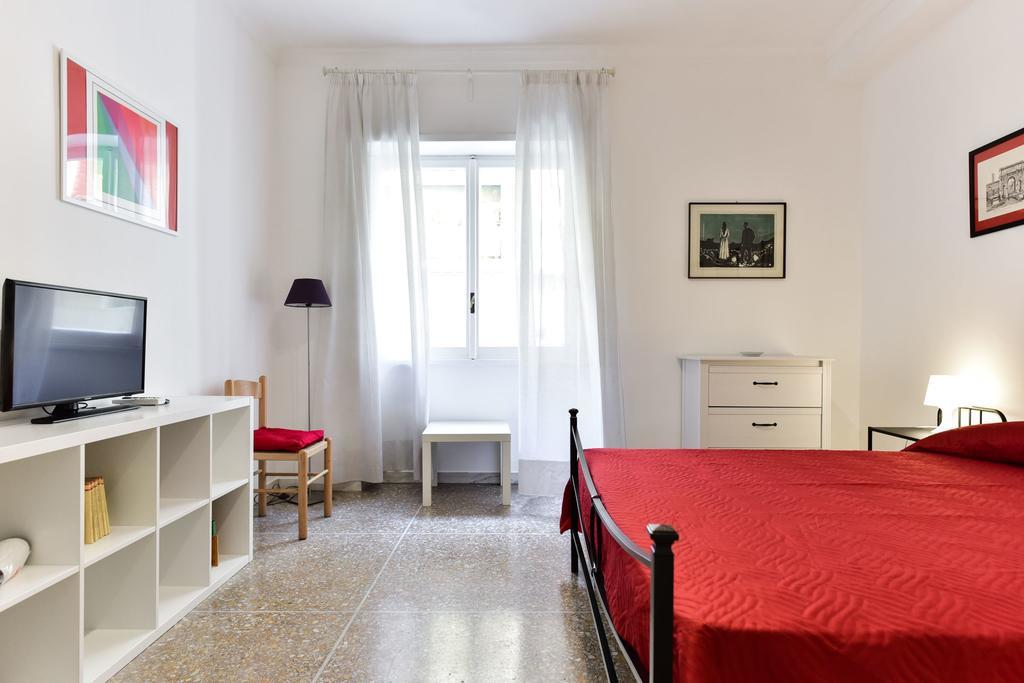 Red & White Vatican Apartment Roma Dış mekan fotoğraf